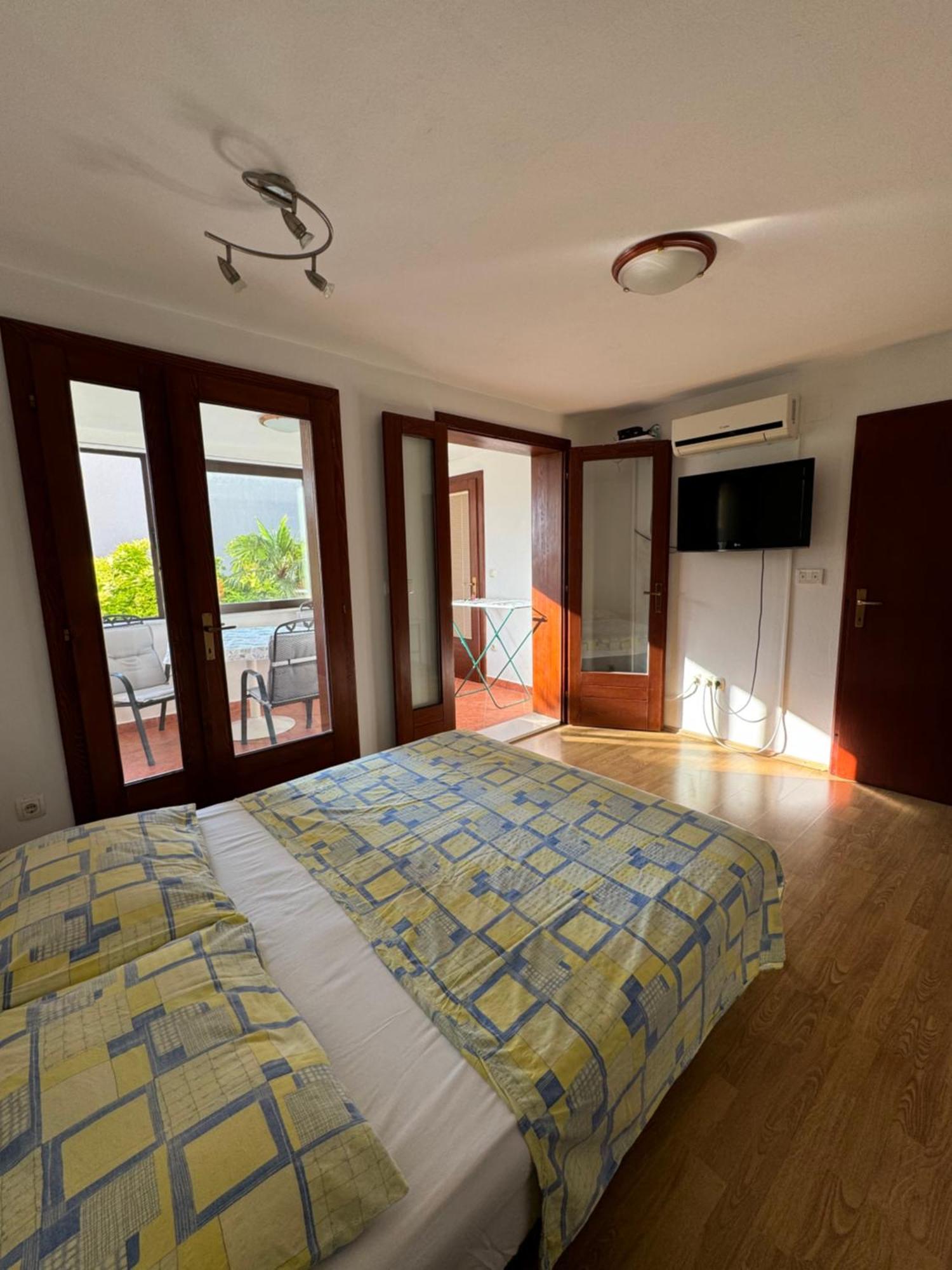 Apartment Tea Katnic Crikvenica Buitenkant foto